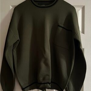 NWOT Aleeza Paris Nova Knit Moss Green Crew Neck Size XL